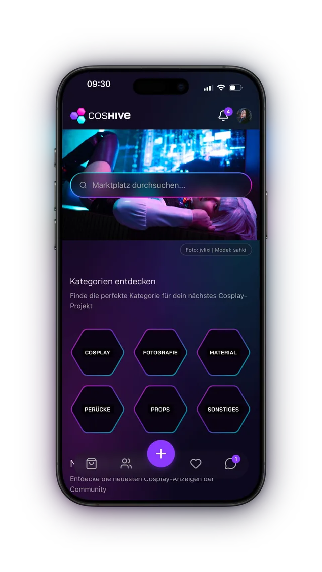 CosHive App auf iOS — Marktplatz mit Kategorien